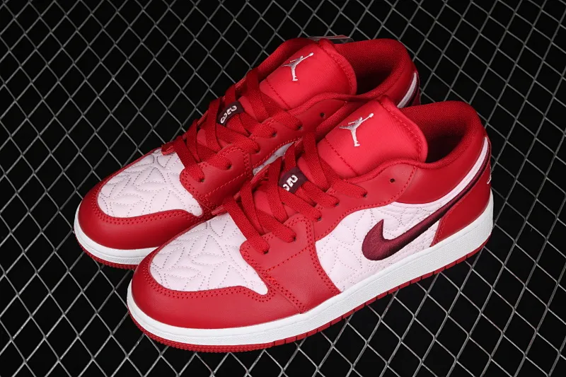 All categories Air Jordan Jordan series basketball shoes Air Jordan 1 Low Air Jordan 1 Low AJ1 Joe 1 Christmas red low-top basketball shoes DB3621-600